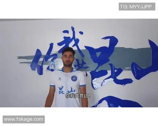 挑战热爱足球明星的你让我们一起揭开他们背后的故事与奋斗历程